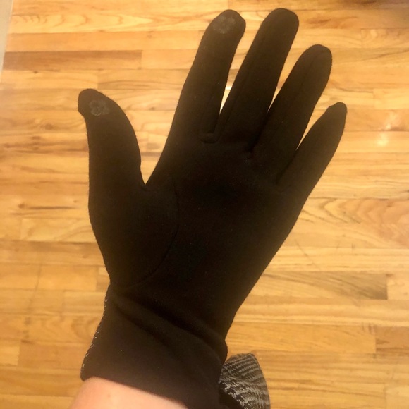 Herringbone gloves with touch screen technology - Picture 4 of 6